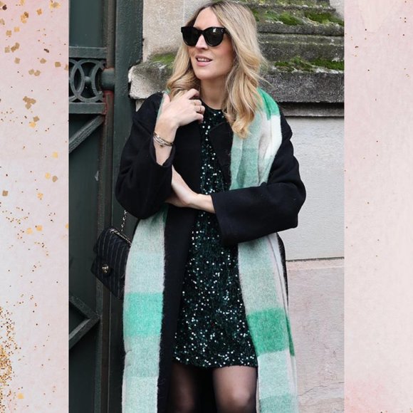 Velvet Sequin Short Sleeve Mini Dress - Picture 2 of 6